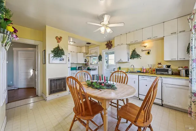 $1,795,000 | 3957 Lakeville Highway, Petaluma, CA 94954