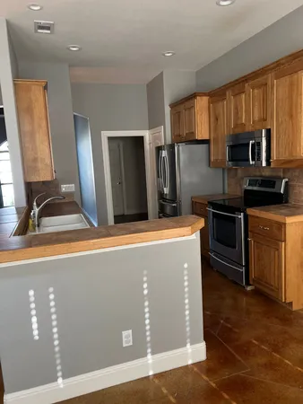 $2,900 | 2102 Crazyhorse Pass, Austin, TX 78734