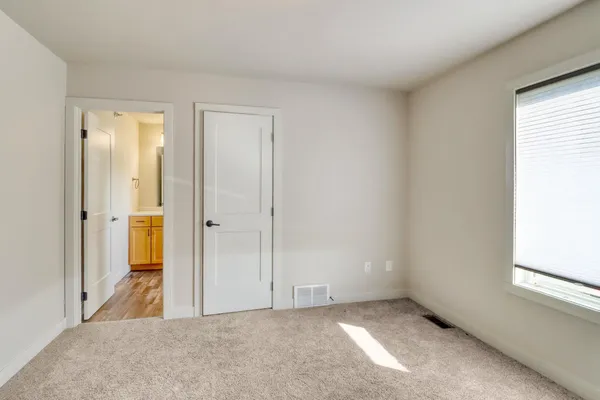 $324,994 | 4106 Arthur Drive, Fargo, ND 58104