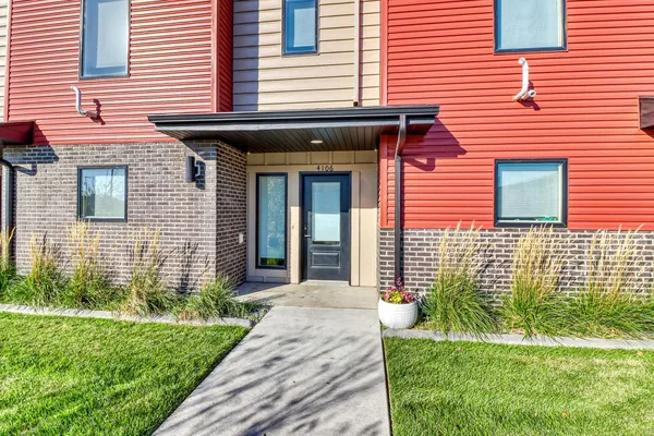 $324,994 | 4106 Arthur Drive, Fargo, ND 58104