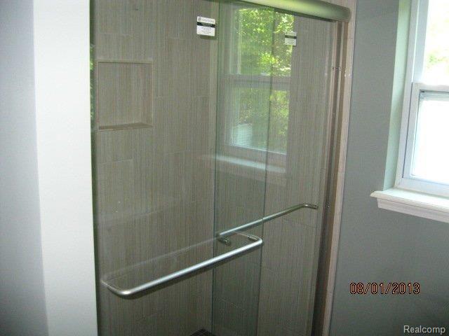 1336 Dorothea Road Berkley, MI 48072 - Photo 11 of 20 Master Suite Shower.jpg