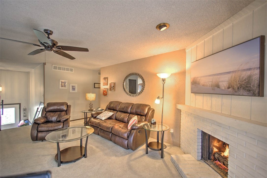 4652 Butler Drive Decatur, IL 62526 - Photo 10 of 38