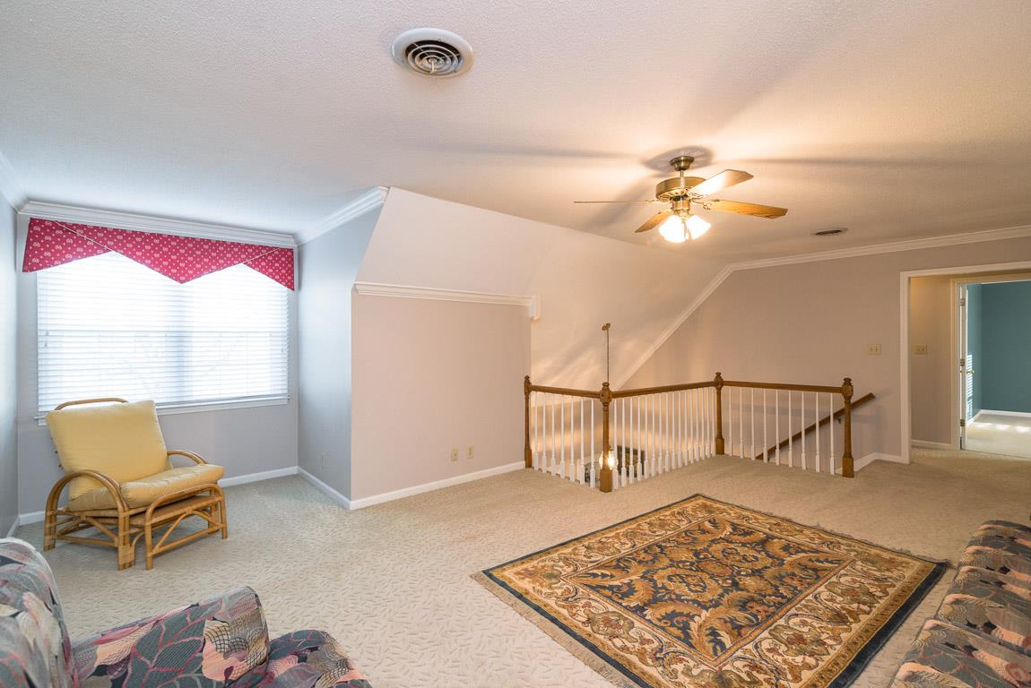 608 Cornwall Road Clarksville, TN 37043 - Photo 18 of 30 Gallery Image 18