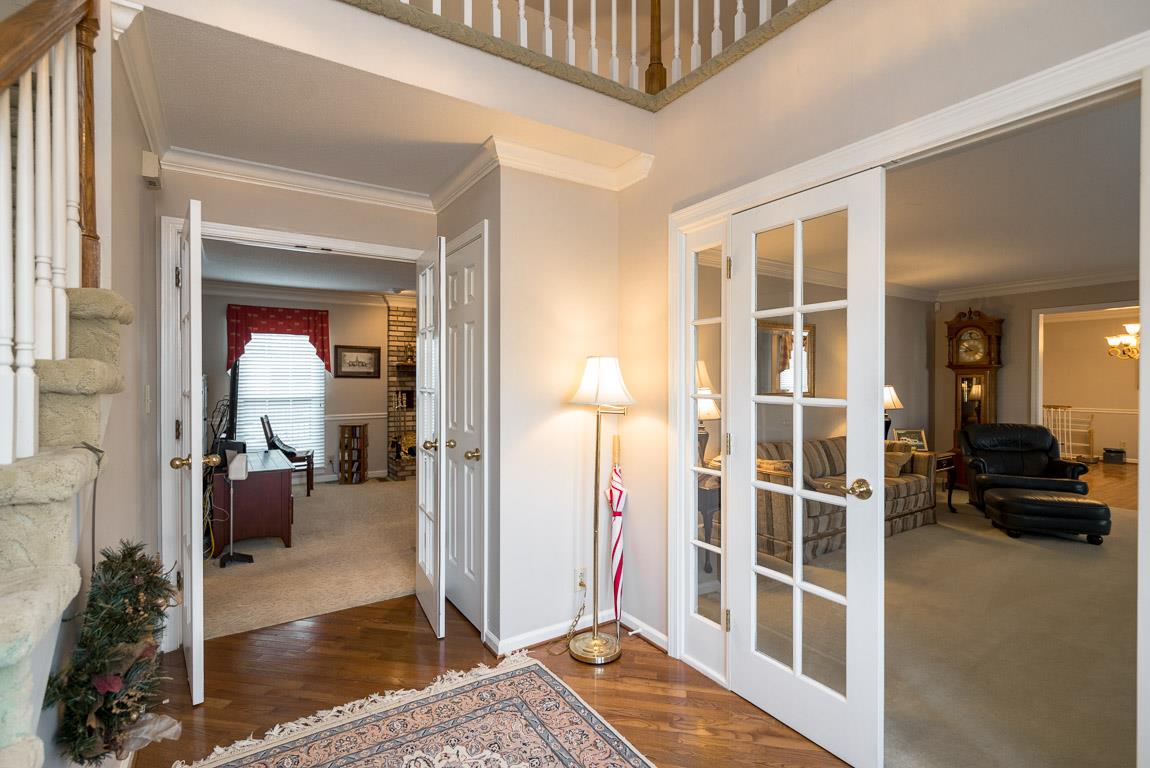 608 Cornwall Road Clarksville, TN 37043 - Photo 3 of 30 Gallery Image 3