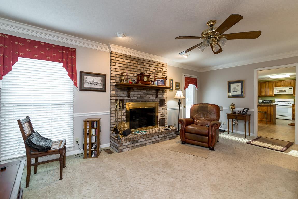 608 Cornwall Road Clarksville, TN 37043 - Photo 9 of 30 Gallery Image 9