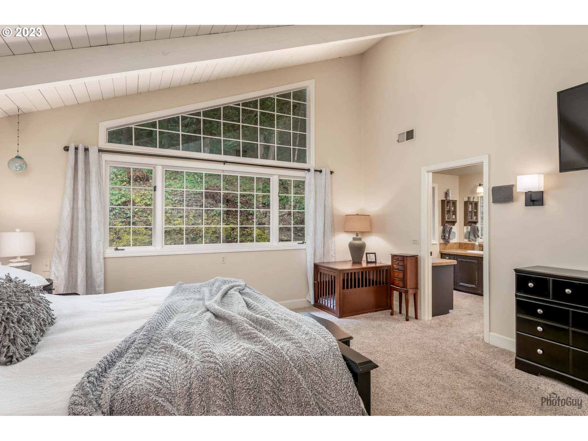 29670 Kloutz Road Eugene, OR 97405 - Photo 17 of 47 Gallery Image 17