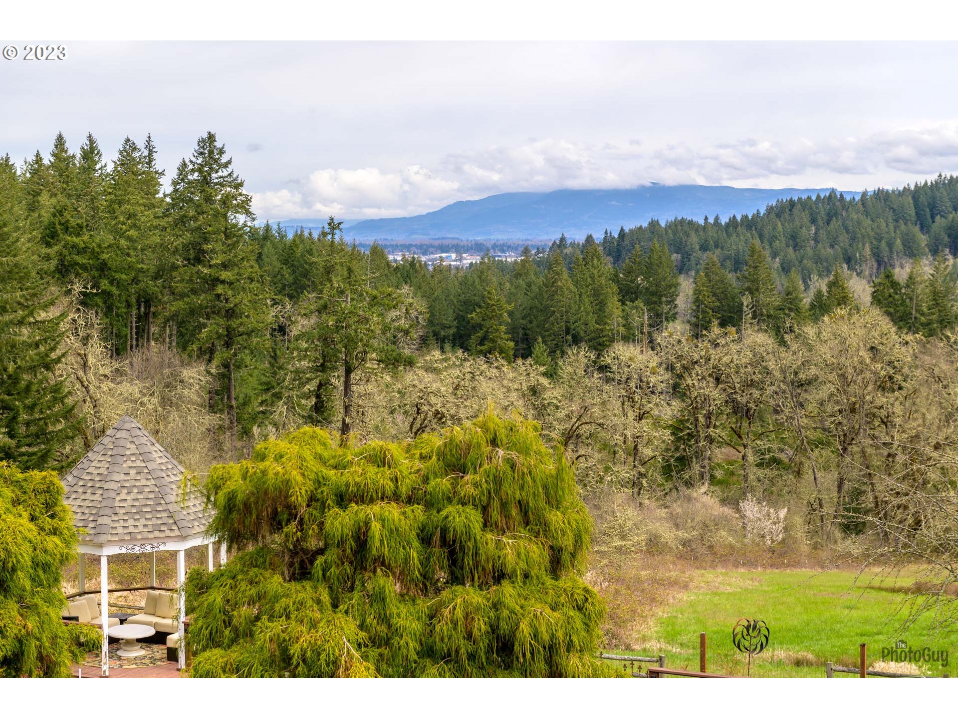 29670 Kloutz Road Eugene, OR 97405 - Photo 42 of 47 Gallery Image 42