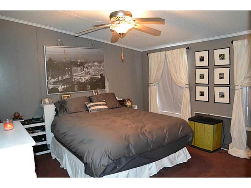 43 Old Ferry Road Wiscasset, ME 04578 - Photo 13 of 16 Bedroom.