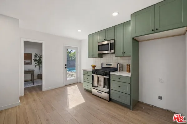 $925,000 | 15712 Stare Street, North Hills, CA 91343