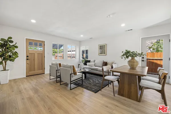 $925,000 | 15712 Stare Street, North Hills, CA 91343