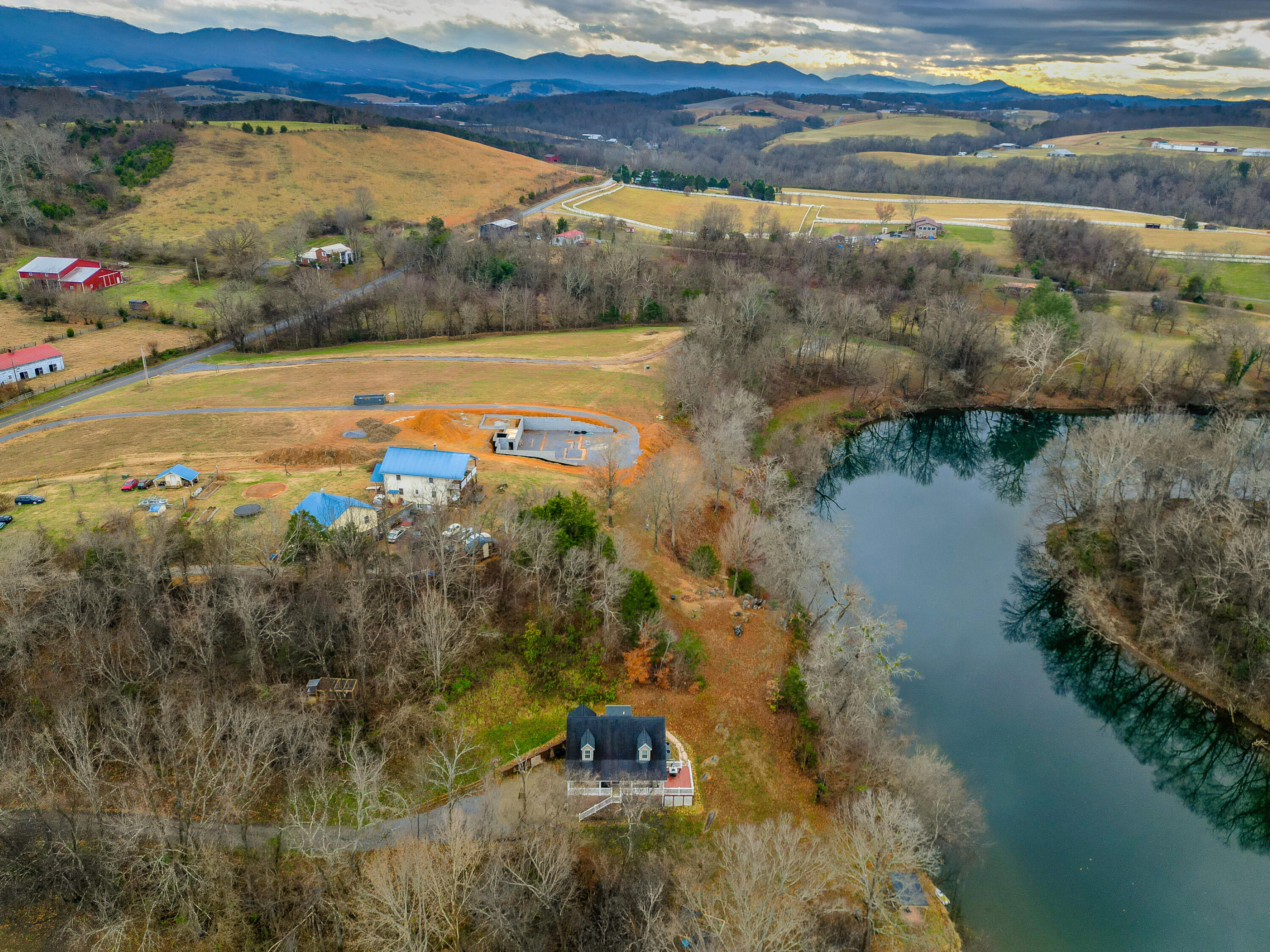 1996 West Allens Bridge Road Greeneville, TN 37743 - Photo 5 of 58 dji_fly_20231130_010904_173_170157891859