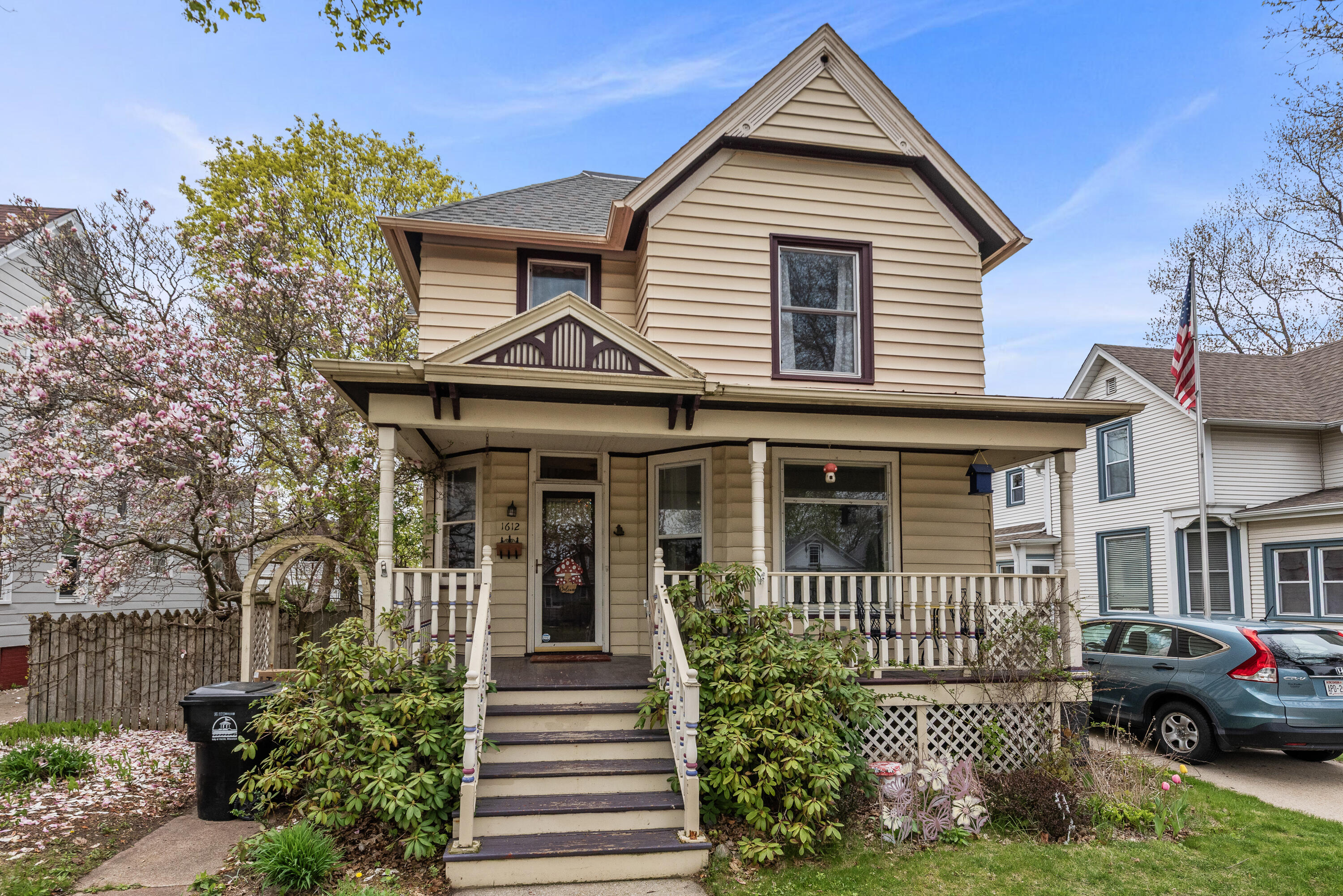 1612 N Main St-1