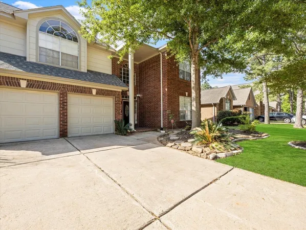 $399,999 | 7042 River Garden Drive, Houston, TX 77095