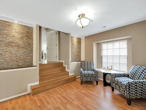 $399,999 | 7042 River Garden Drive, Houston, TX 77095