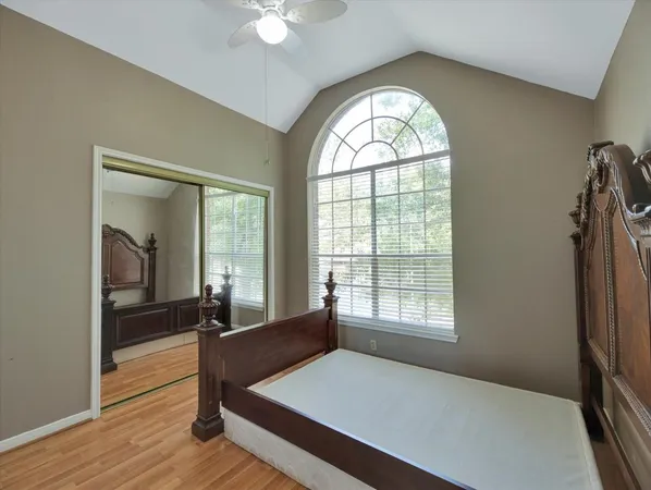 $399,999 | 7042 River Garden Drive, Houston, TX 77095