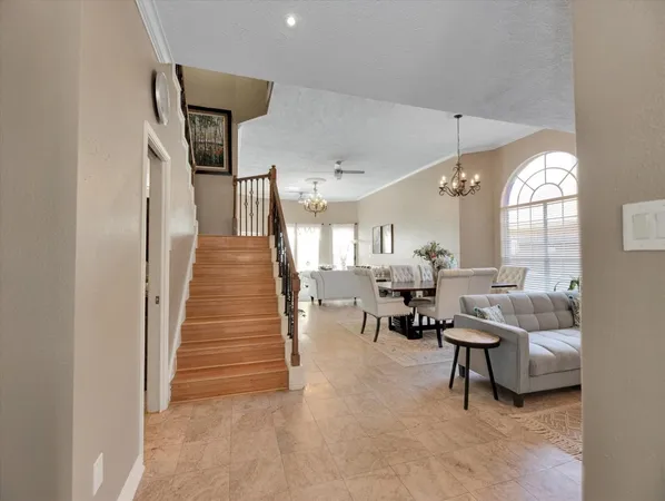 $399,999 | 7042 River Garden Drive, Houston, TX 77095