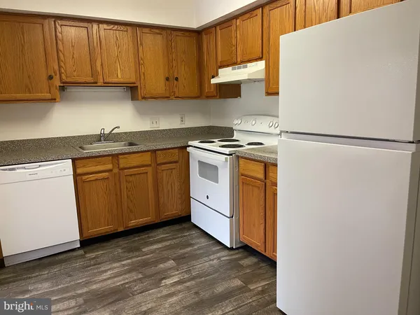 $1,800 | 2309 Sayre Drive, Princeton, NJ 08540