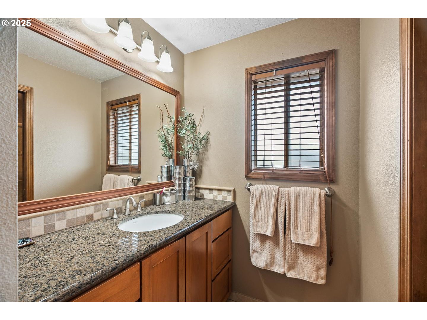9020 Southwest Reiling Street Portland, OR 97224 - Photo 23 of 45 Gallery Image 23