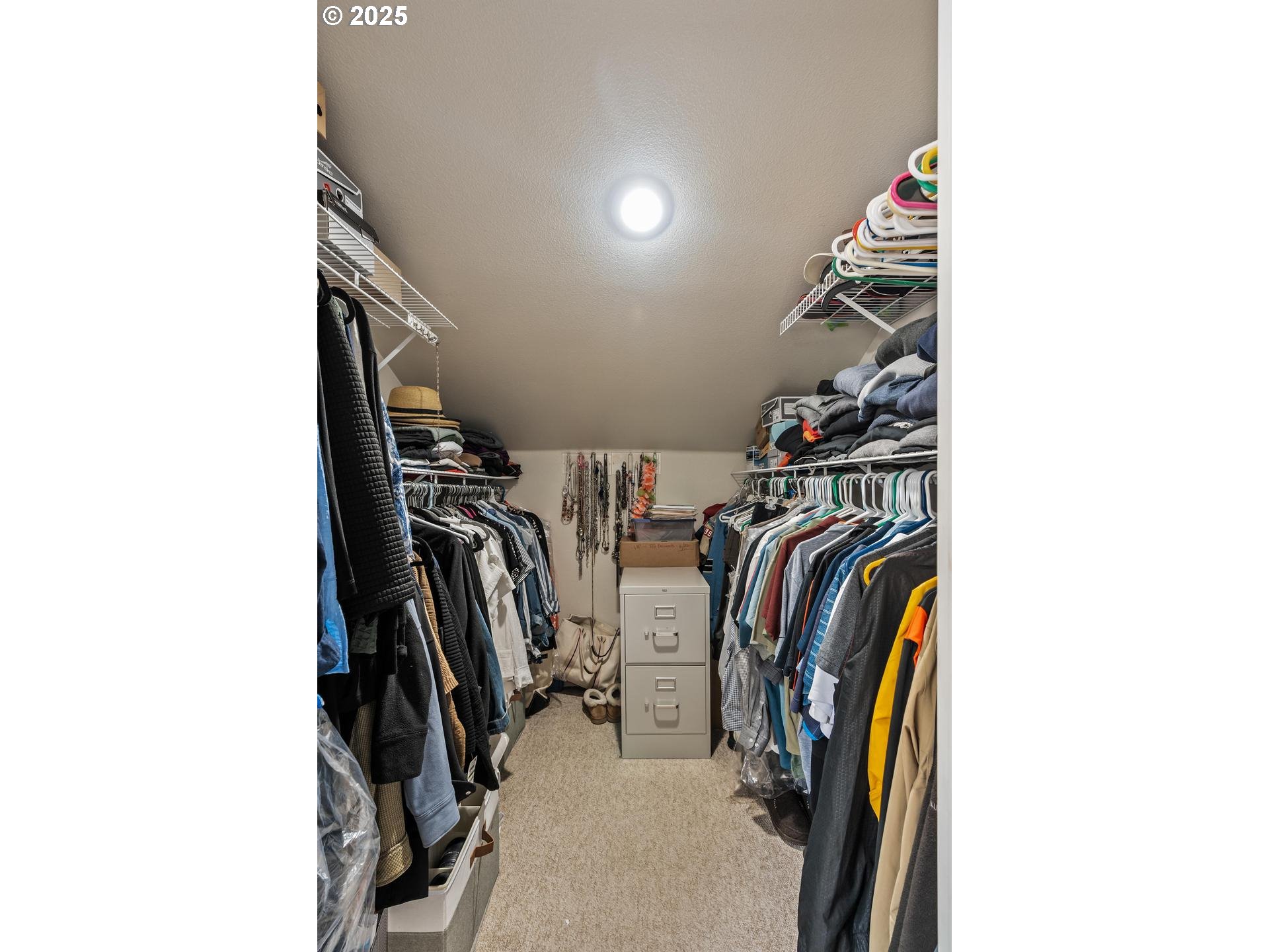 9020 Southwest Reiling Street Portland, OR 97224 - Photo 31 of 45 Gallery Image 31