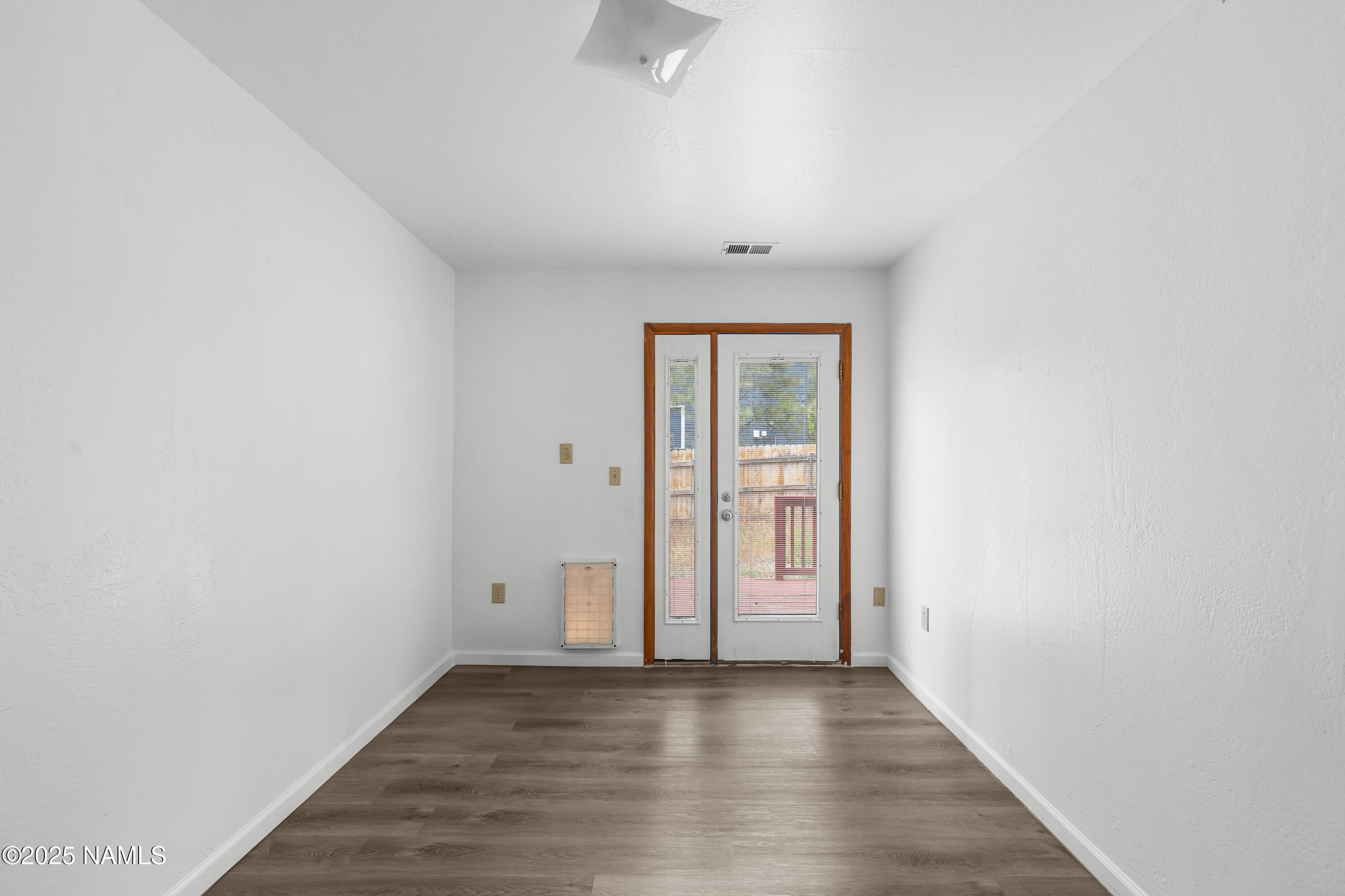 595 Cherokee Flagstaff, AZ 86005 - Photo 14 of 26 CP-20