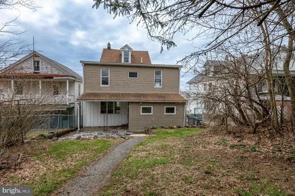 $239,900 | 201 Ohio Avenue, Shenandoah, PA 17976