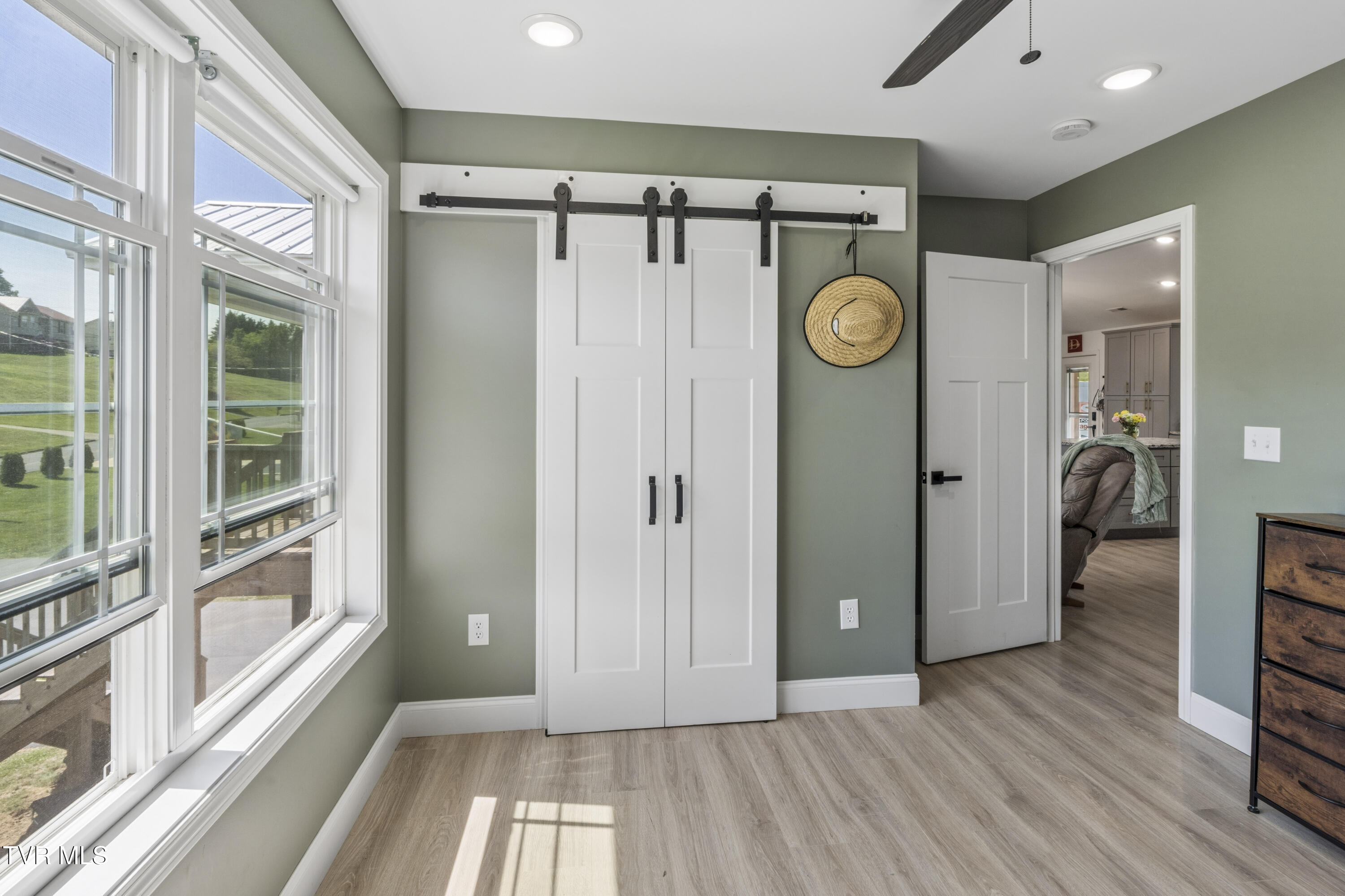 143 Stage Road Jonesborough, TN 37659 - Photo 31 of 48 Bedroom 2