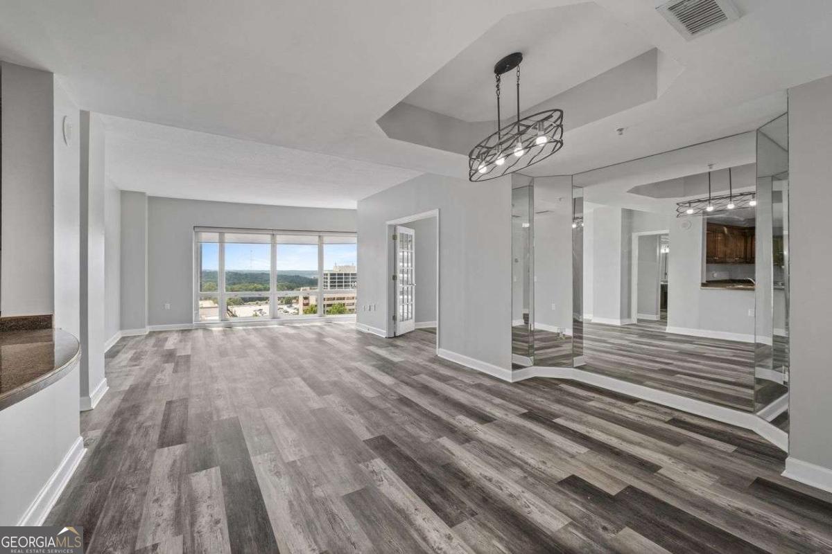 3475 Oak Valley Road Northeast, Unit 910 Atlanta, GA 30326 - Photo 11 of 51