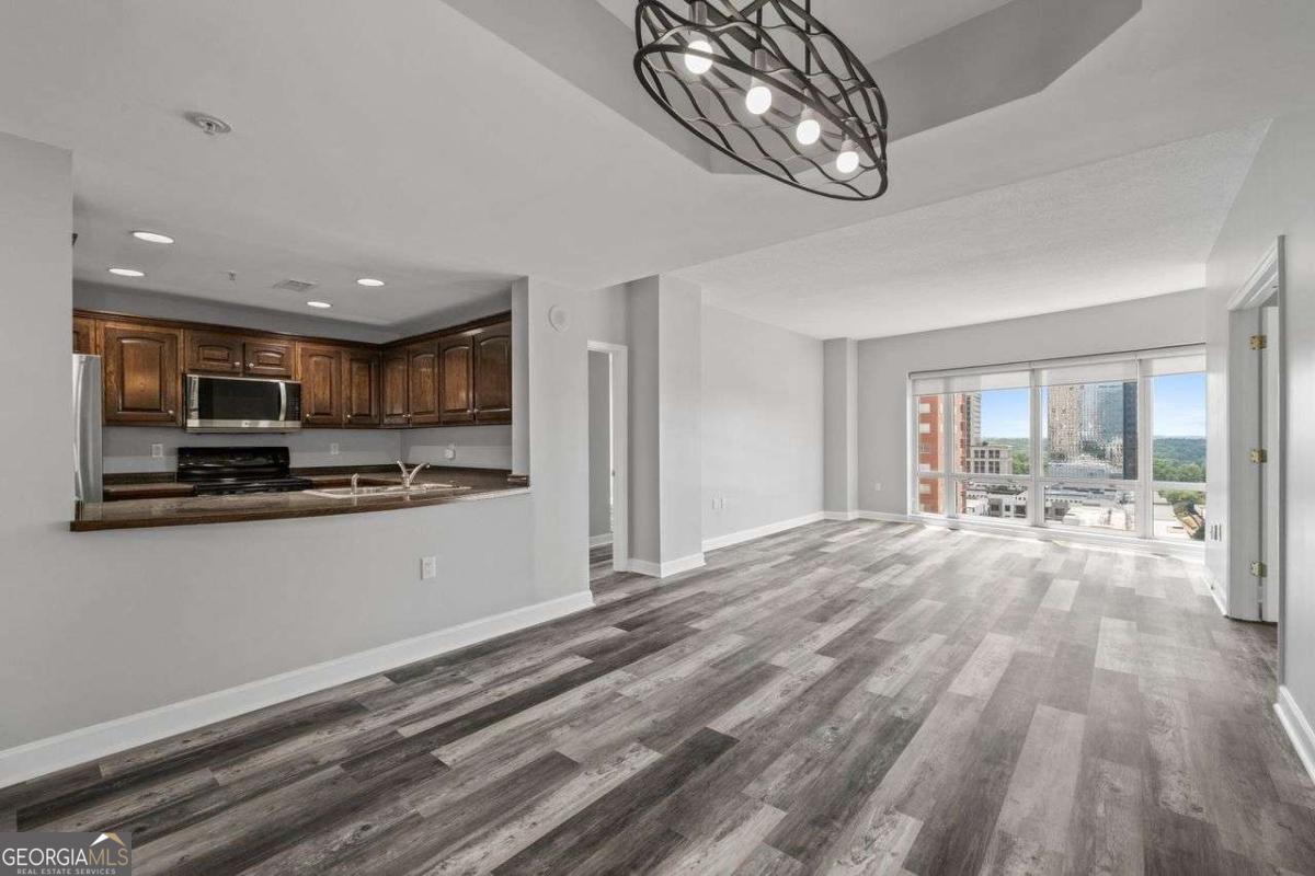 3475 Oak Valley Road Northeast, Unit 910 Atlanta, GA 30326 - Photo 12 of 51