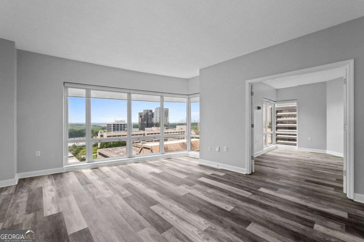 3475 Oak Valley Road Northeast, Unit 910 Atlanta, GA 30326 - Photo 16 of 51