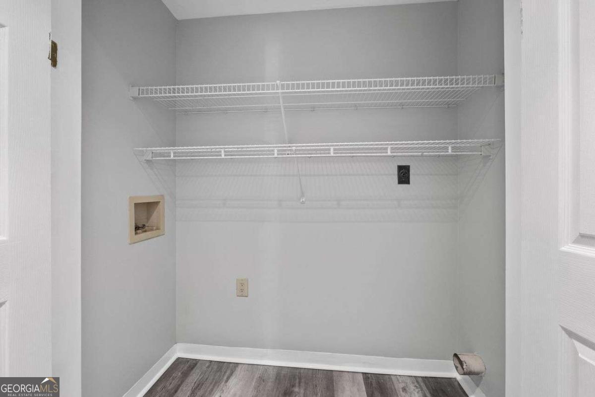 3475 Oak Valley Road Northeast, Unit 910 Atlanta, GA 30326 - Photo 29 of 51