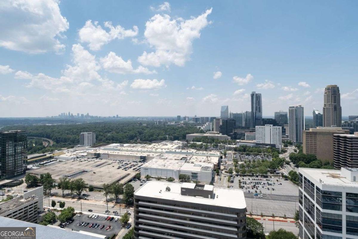 3475 Oak Valley Road Northeast, Unit 910 Atlanta, GA 30326 - Photo 37 of 51