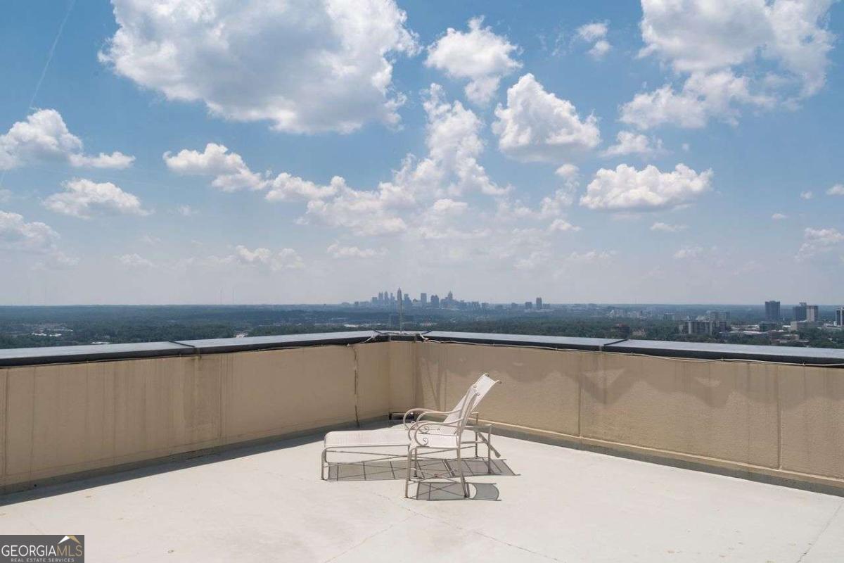 3475 Oak Valley Road Northeast, Unit 910 Atlanta, GA 30326 - Photo 40 of 51