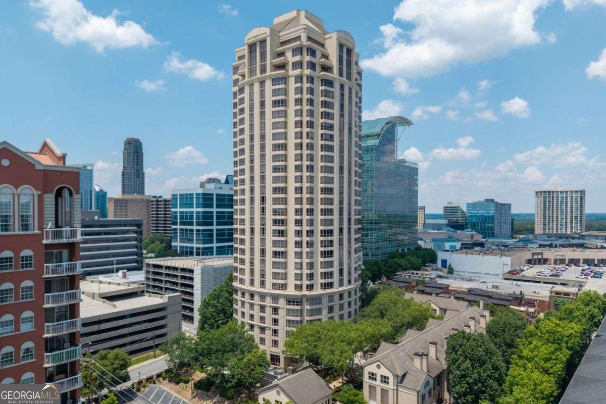 3475 Oak Valley Road Northeast, Unit 910 Atlanta, GA 30326 - Photo 41 of 51