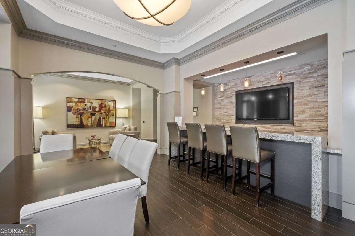 3475 Oak Valley Road Northeast, Unit 910 Atlanta, GA 30326 - Photo 43 of 51