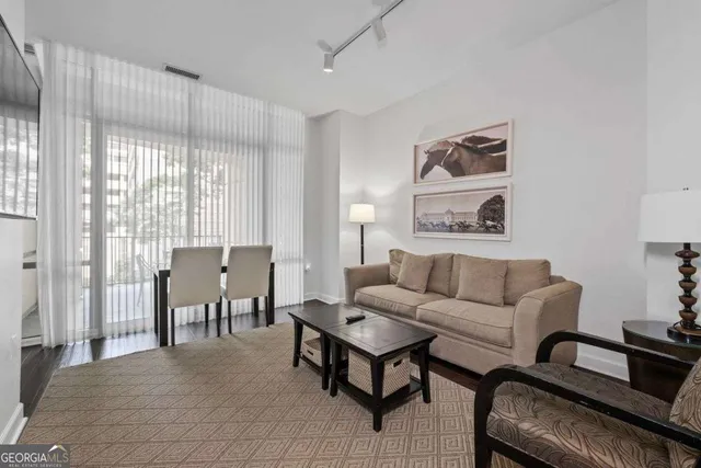 $319,000 | 3475 Oak Valley Road Northeast, Unit 910, Atlanta, GA 30326