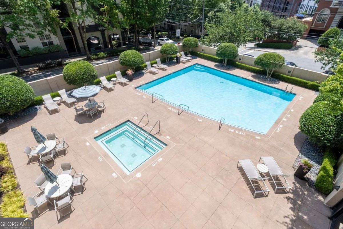 3475 Oak Valley Road Northeast, Unit 910 Atlanta, GA 30326 - Photo 9 of 51