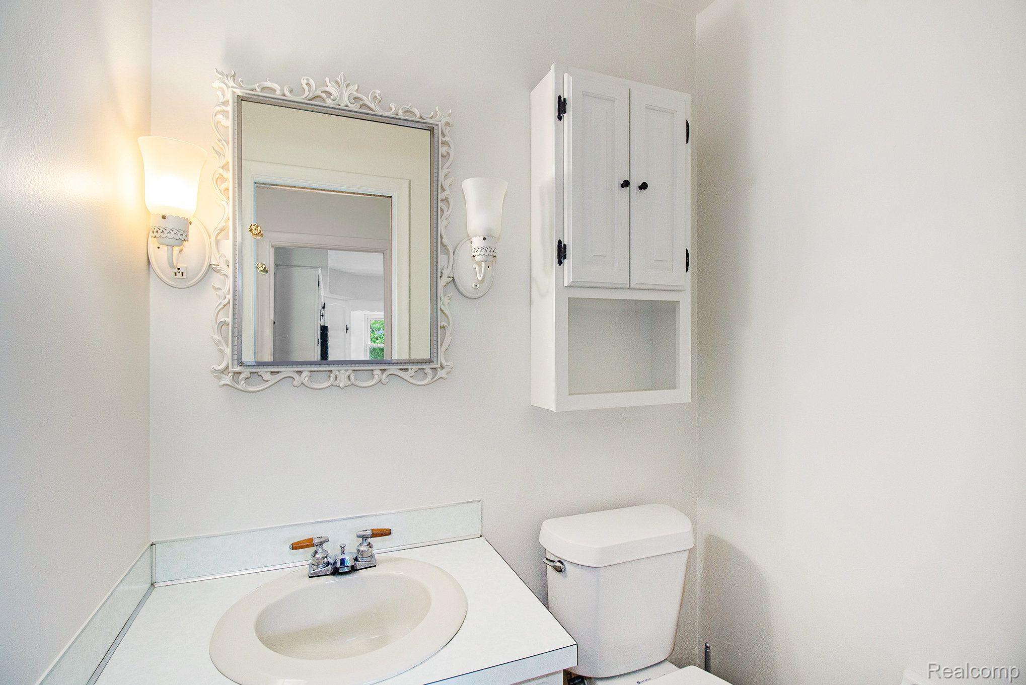 7055 North Center Road Mount Morris, MI 48458 - Photo 11 of 25 Gallery Image 11