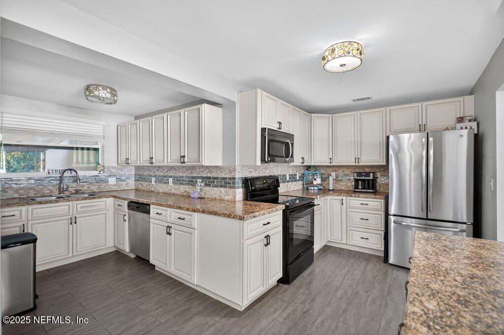 1860 Embassy Drive Jacksonville, FL 32207 - Photo 35 of 53 035-1860EmbassyDrive-Jacksonville-FL-322