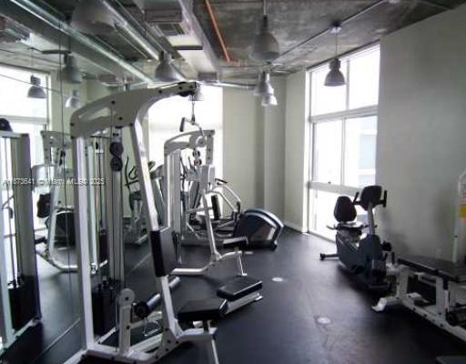 2001 Meridian Avenue, Unit 530 Miami Beach, FL 33139 - Photo 12 of 13