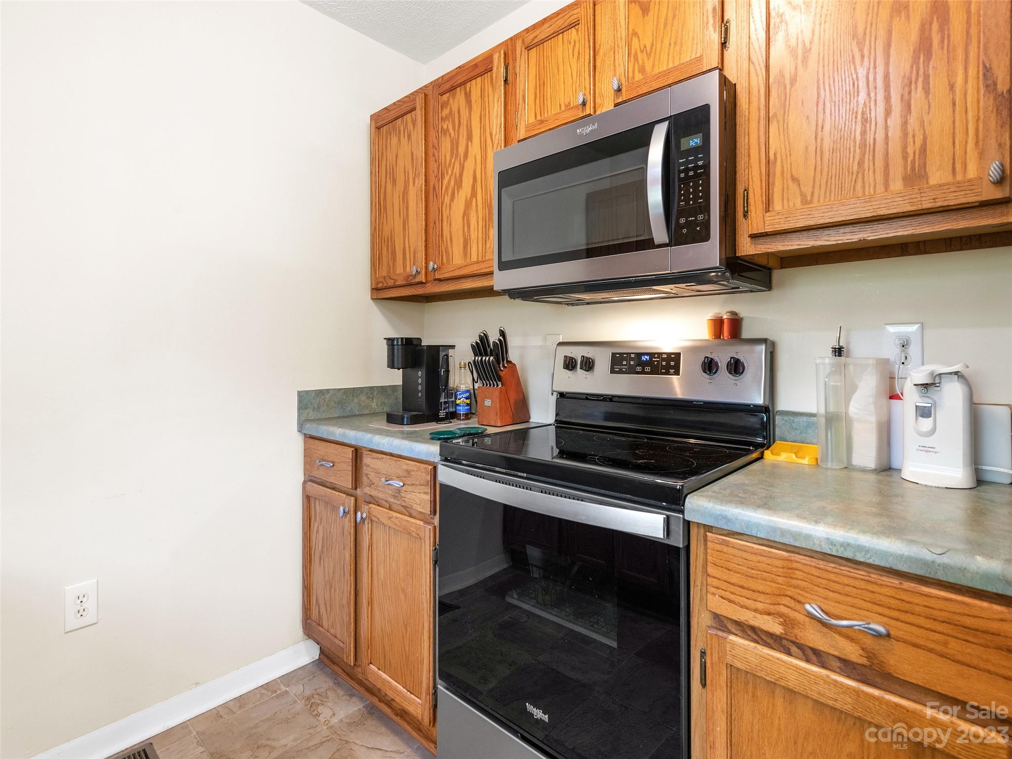 302 Spring Street Canton, NC 28716 - Photo 16 of 34 Gallery Image 16