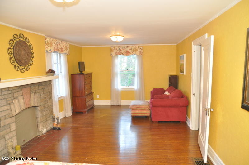 2372 Valley Vista Road Louisville, KY 40205 - Photo 27 of 59 DSC_0080