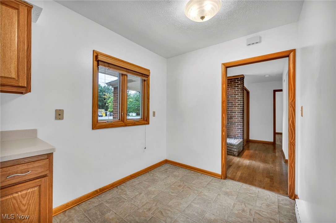 6321 Crossview Road Seven Hills, OH 44131 - Photo 16 of 49