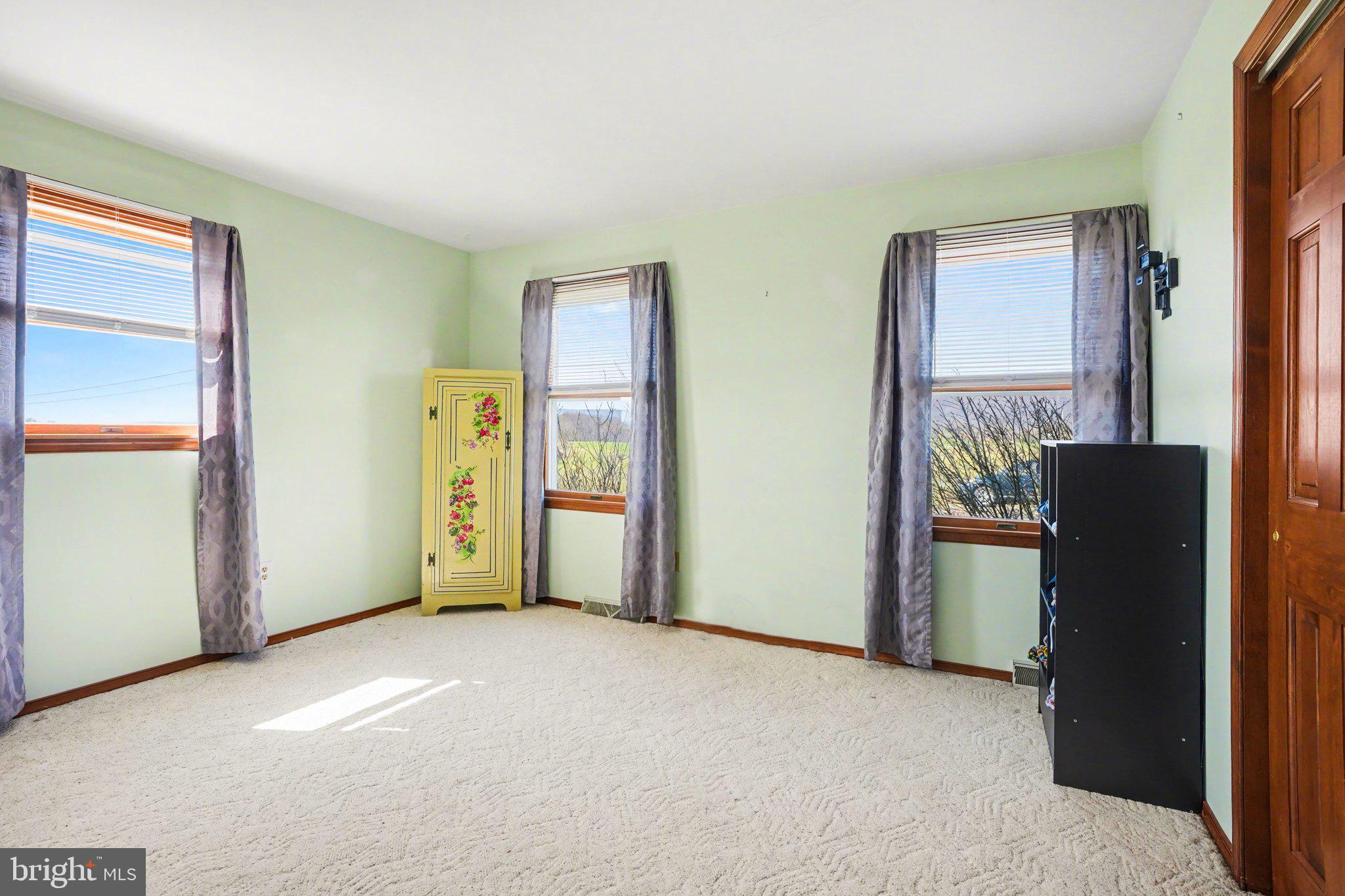 1106 Easy Road Carlisle, PA 17015 - Photo 17 of 44