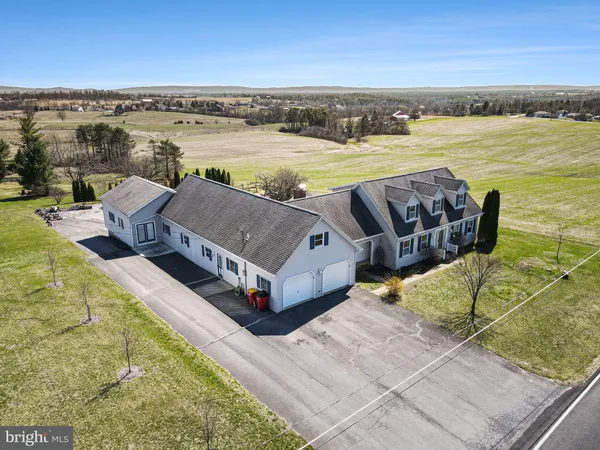 $399,900 | 1106 Easy Road, Carlisle, PA 17015