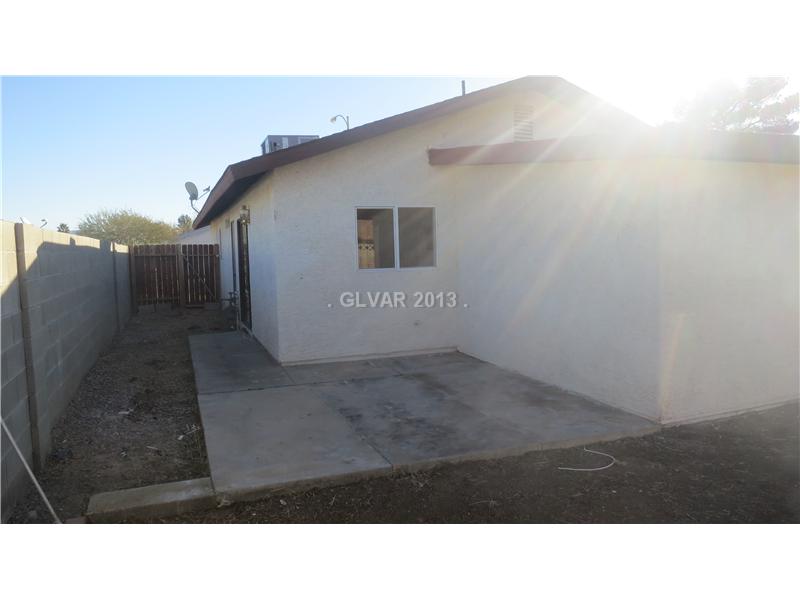 410 Crestway Road Henderson, NV 89015 - Photo 21 of 23 Exterior Back.