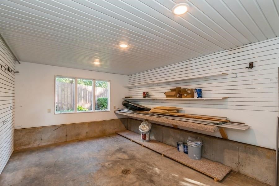 1907 Ridgeway Drive Iowa City, IA 52245 - Photo 36 of 45 Gallery Image 36