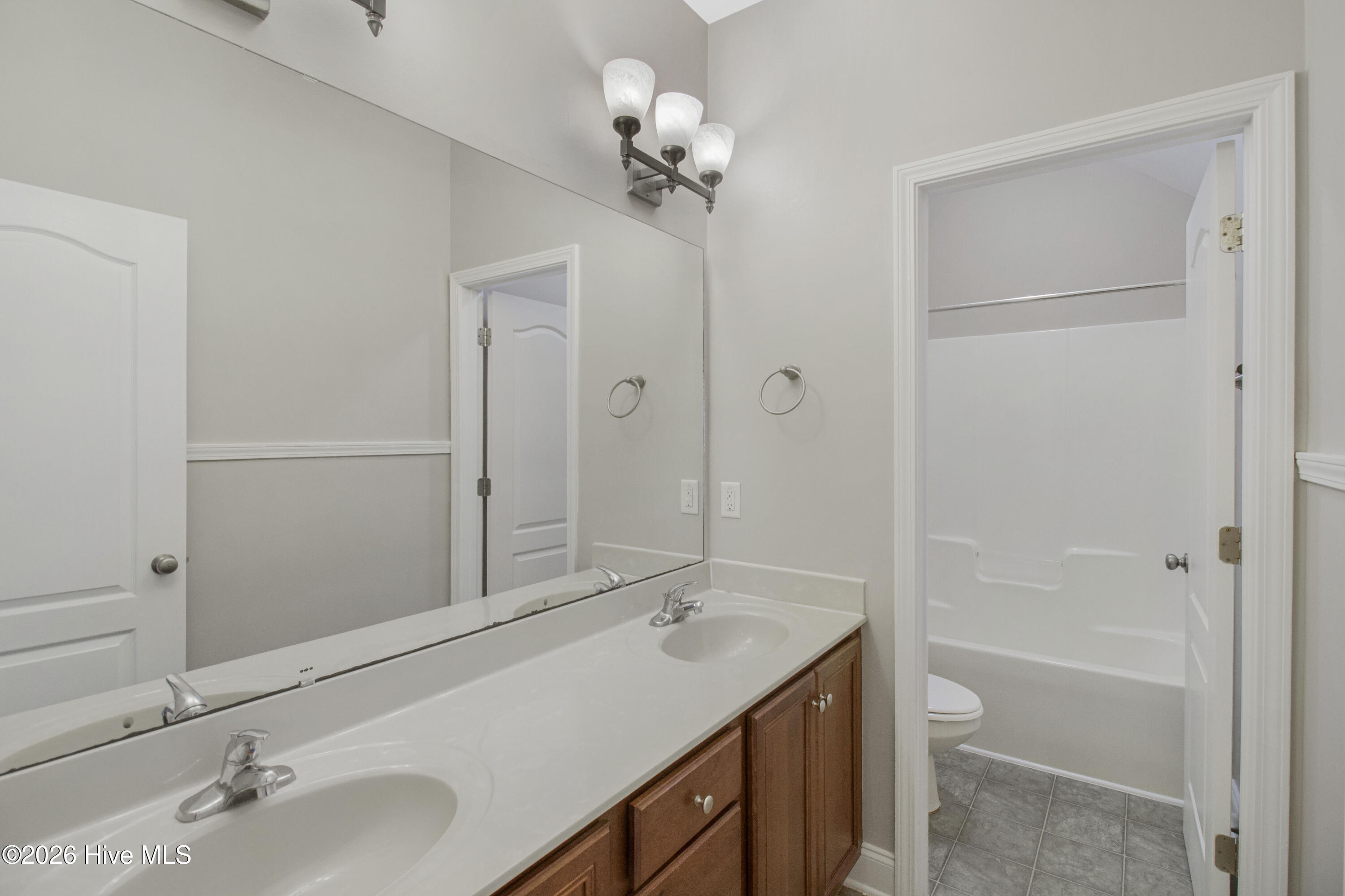 159 River Winding Road Jacksonville, NC 28540 - Photo 13 of 22 Gallery Image 13