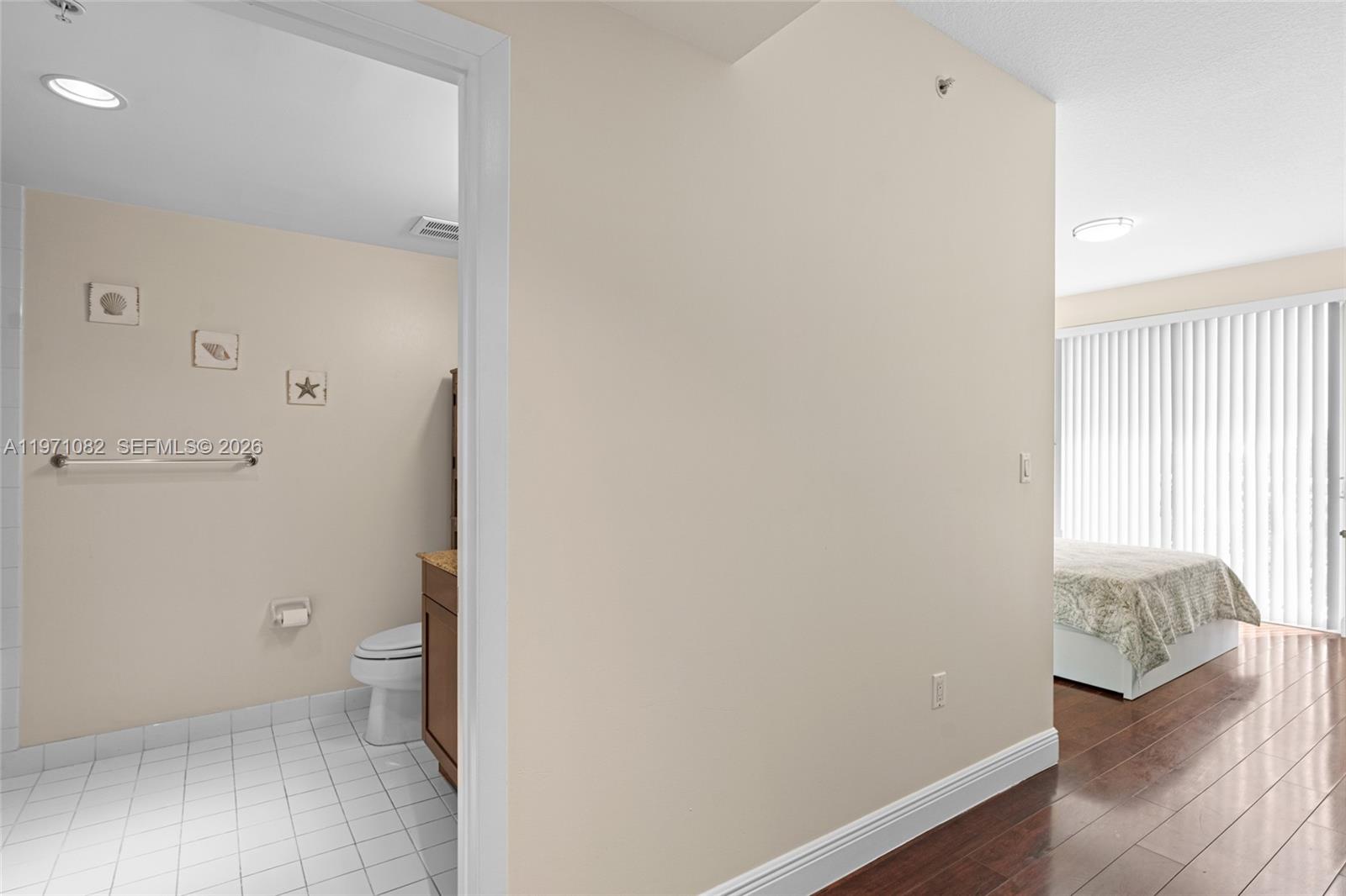 7275 Southwest 90th Way, Unit 404 Miami, FL 33156 - Photo 17 of 35