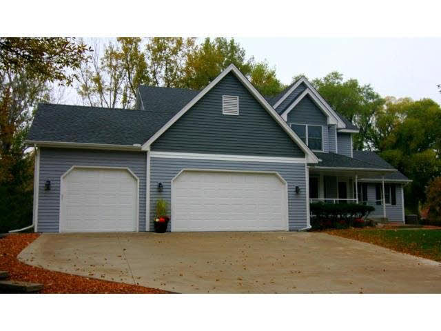 2670 Acorn Road Chaska, MN 55318 - Photo 1 of 16 Gallery Image 1