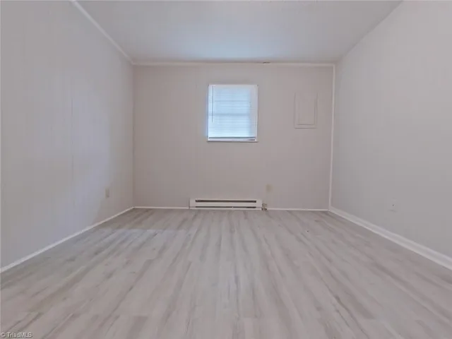 $850 | 725 South Scientific Street, High Point, NC 27260